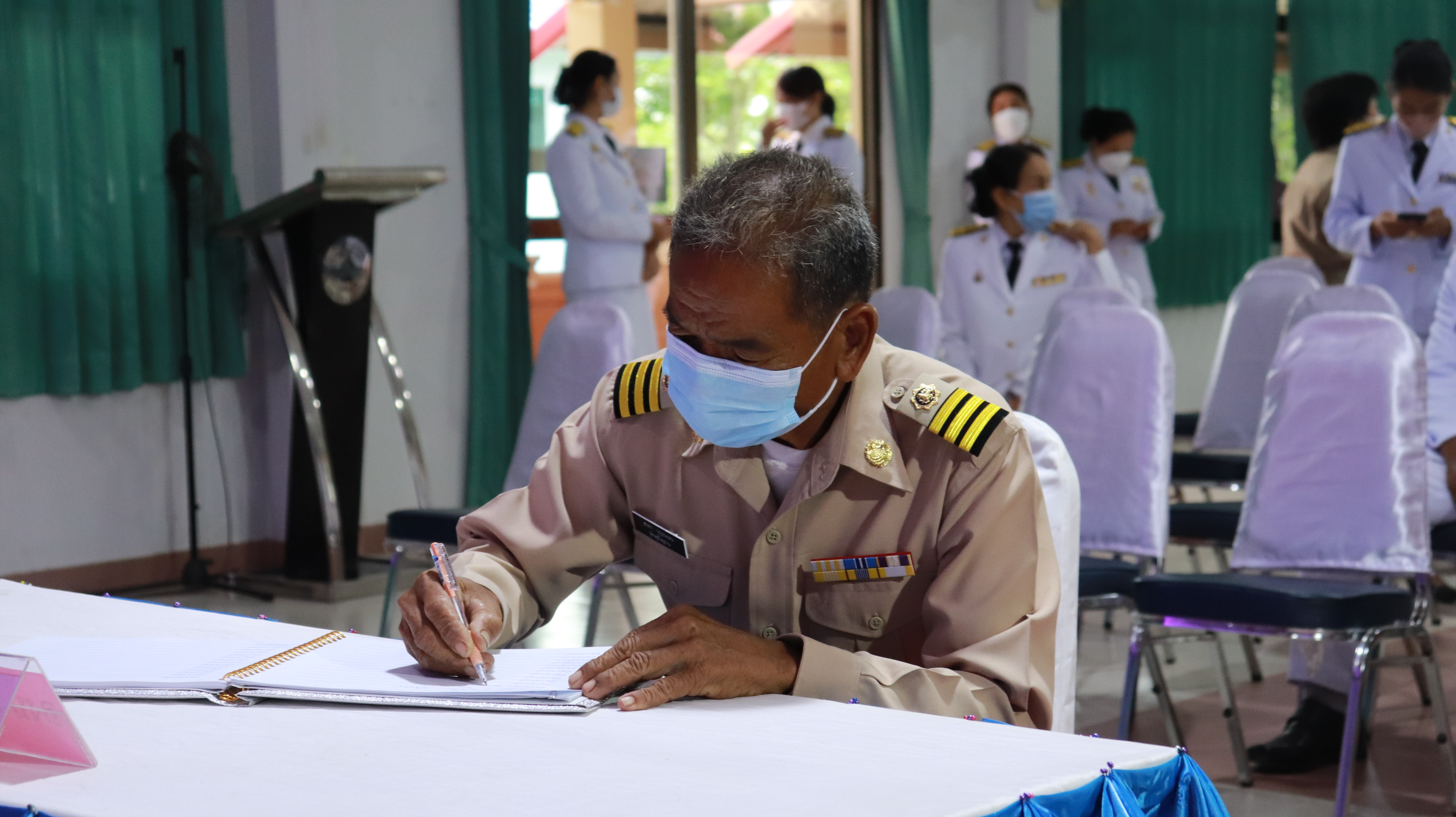 ภาพที่ 21